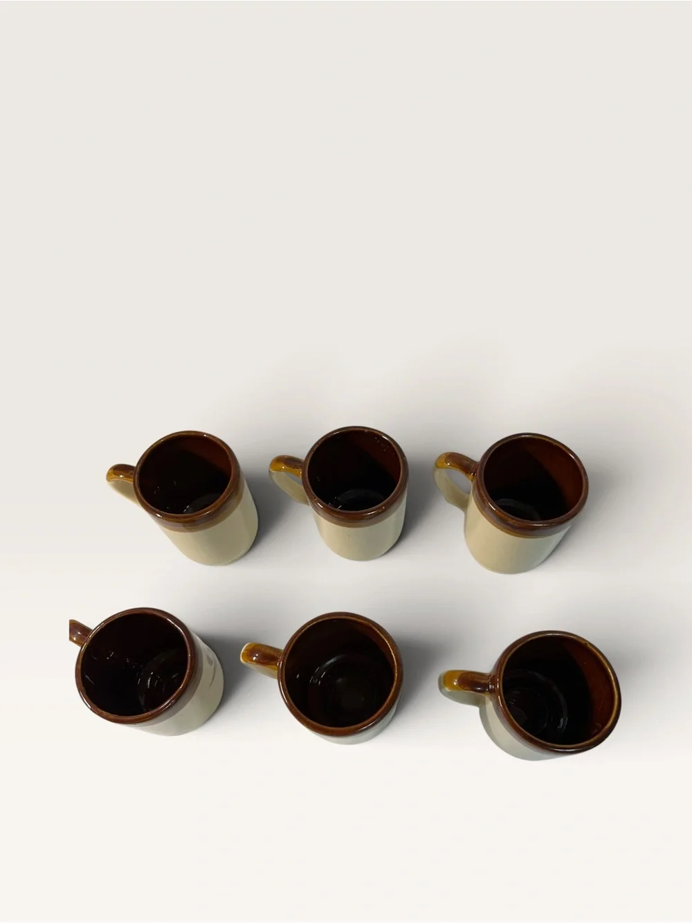 Vintage 1970s country wheat/flower coffee mugs